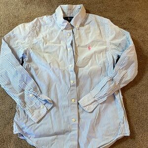 Boys Ralph Lauren long sleeve button down shirt. Size M